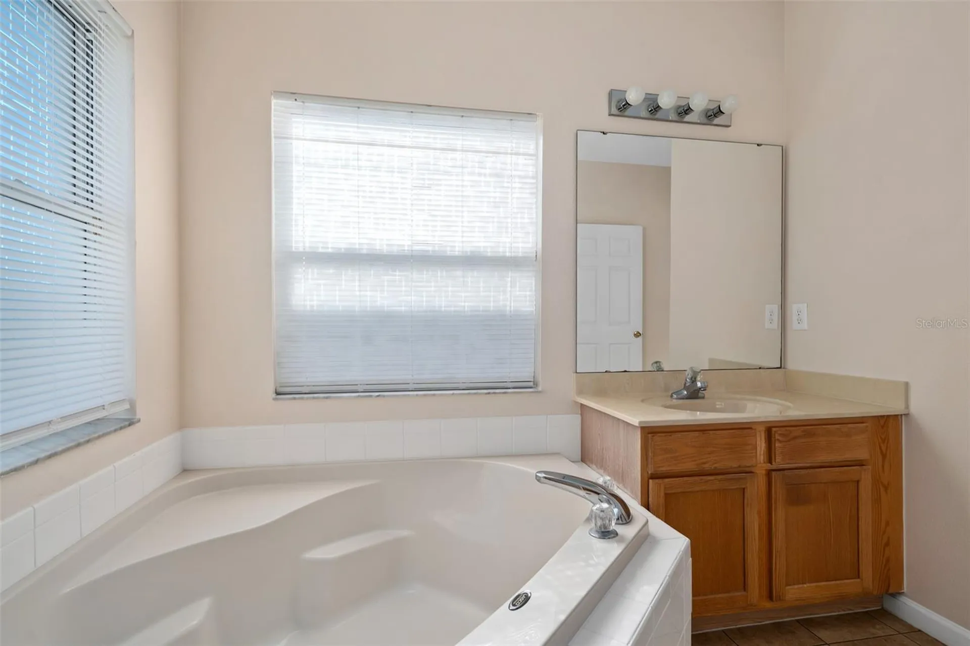 1513 Harrier Drive Orlando FL 32837