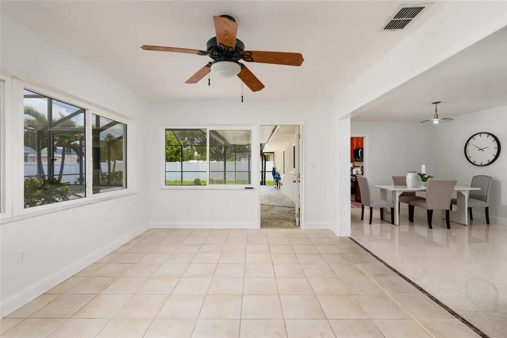 1732 Emerald Drive Clearwater FL 33756