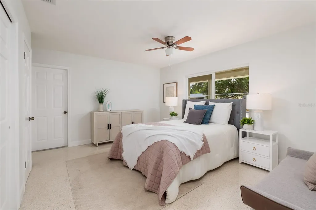 1732 Emerald Drive Clearwater FL 33756