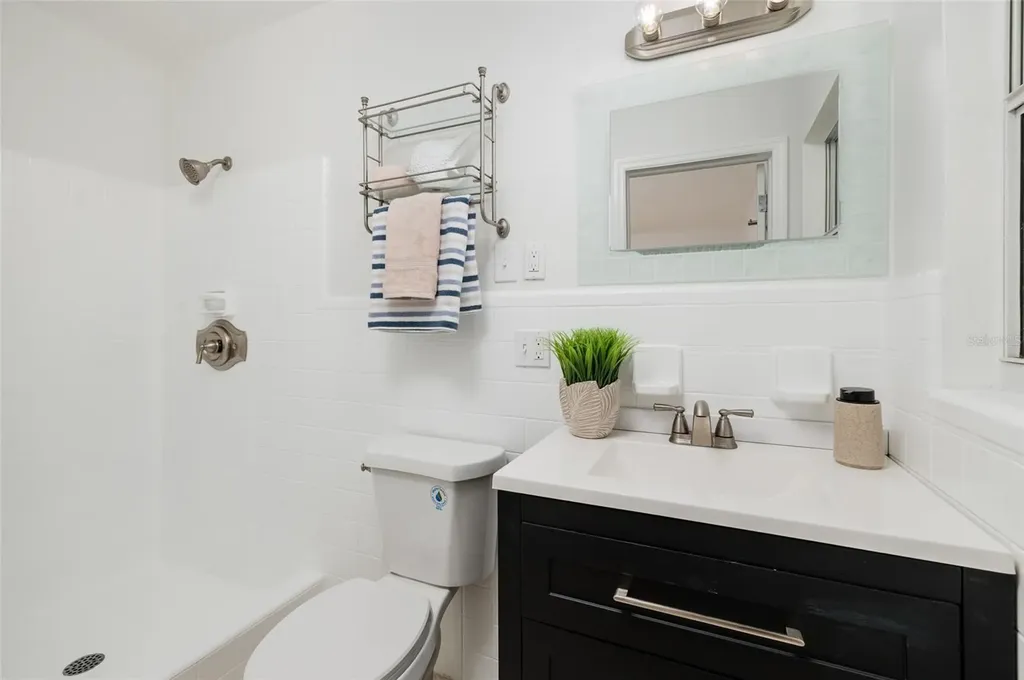 1732 Emerald Drive Clearwater FL 33756