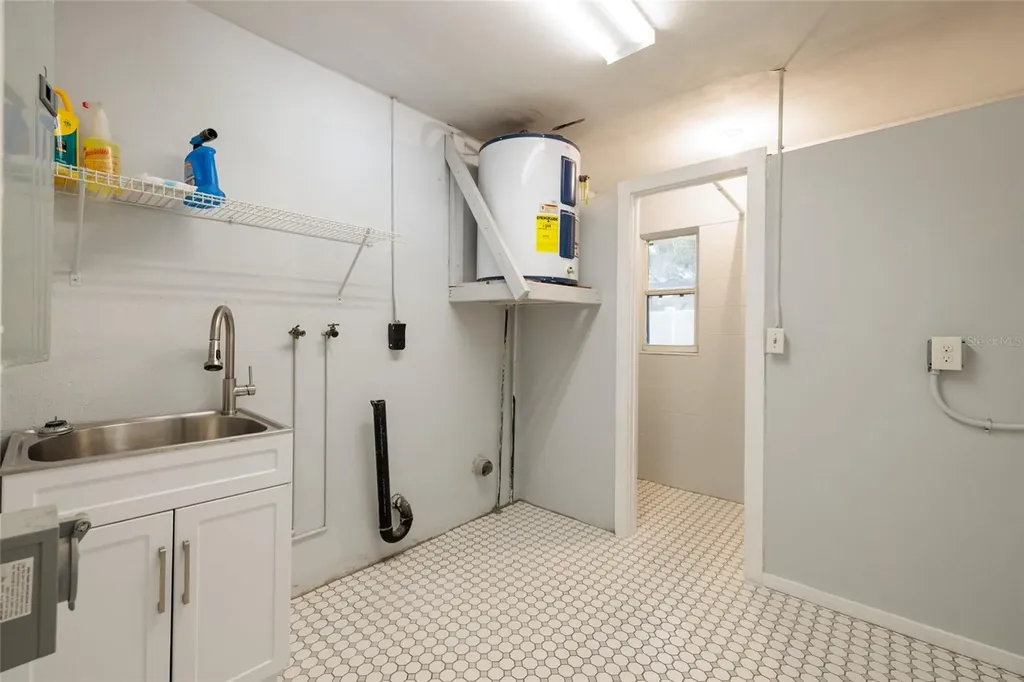 1732 Emerald Drive Clearwater FL 33756