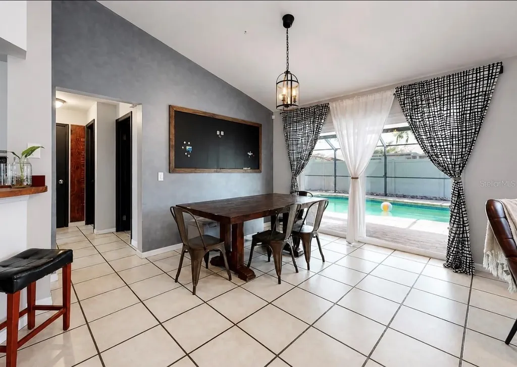 1125 Hardwood Drive Valrico FL 33596