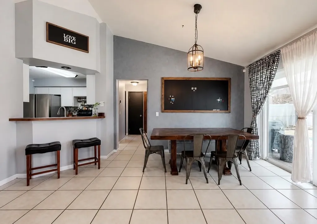 1125 Hardwood Drive Valrico FL 33596