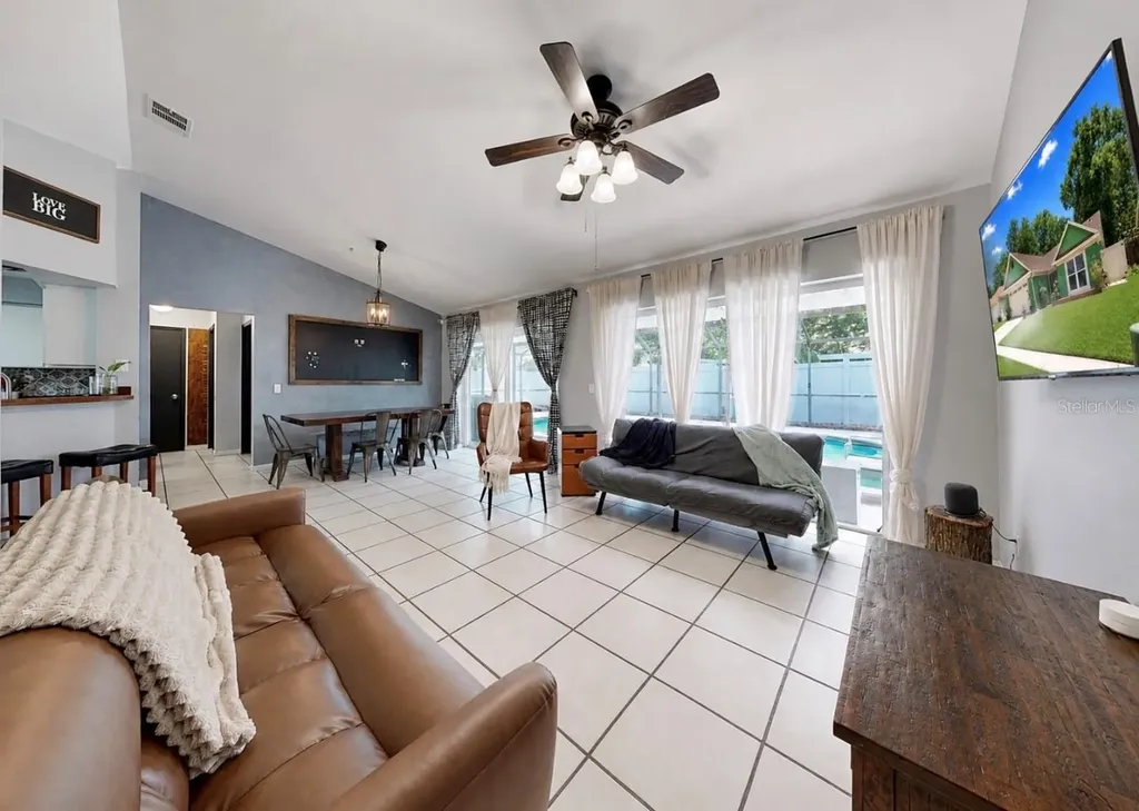 1125 Hardwood Drive Valrico FL 33596