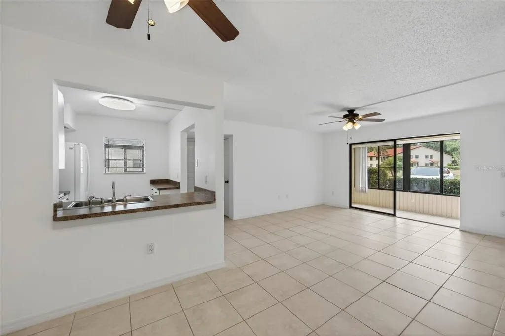 5735 Gardens Drive Sarasota FL 34243