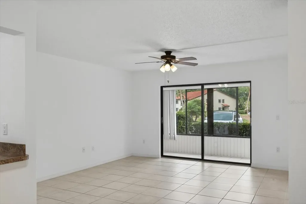 5735 Gardens Drive Sarasota FL 34243