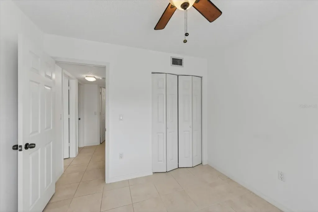 5735 Gardens Drive Sarasota FL 34243