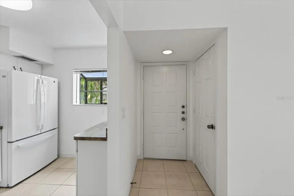 5735 Gardens Drive Sarasota FL 34243