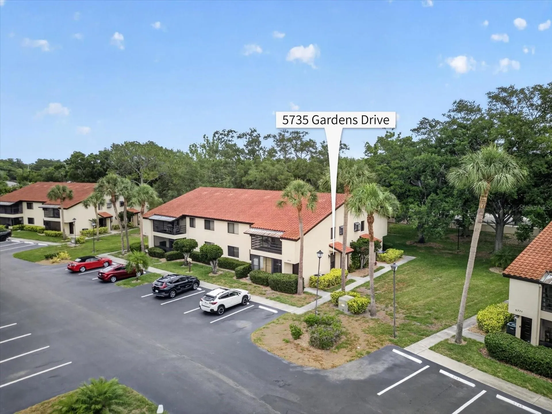 5735 Gardens Drive Sarasota FL 34243