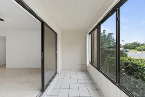 5735 Gardens Drive Sarasota FL 34243