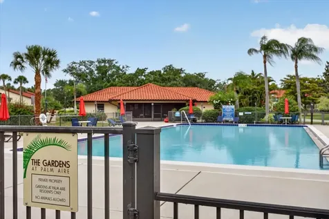 5735 Gardens Drive Sarasota FL 34243