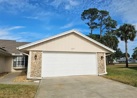 127 Lake Fairgreen Circle New Smyrna Beach FL 32168