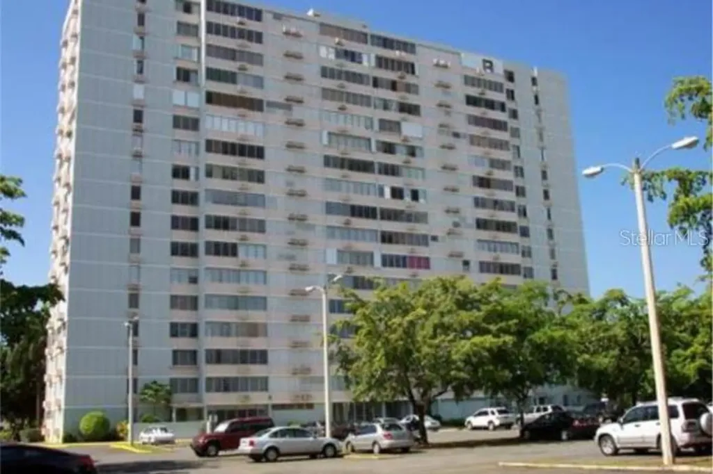 210 Jose Oliver Street San Juan PR 00918