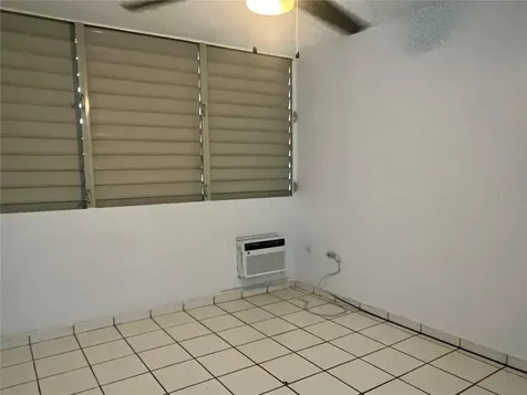 210 Jose Oliver Street San Juan PR 00918