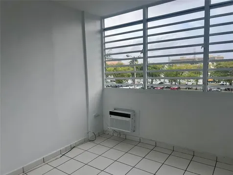210 Jose Oliver Street San Juan PR 00918