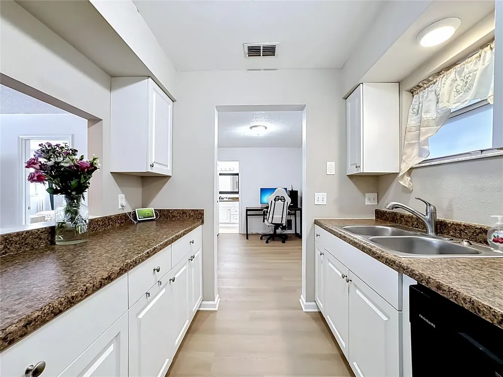 5507 Fountain Lake Circle Bradenton FL 34207