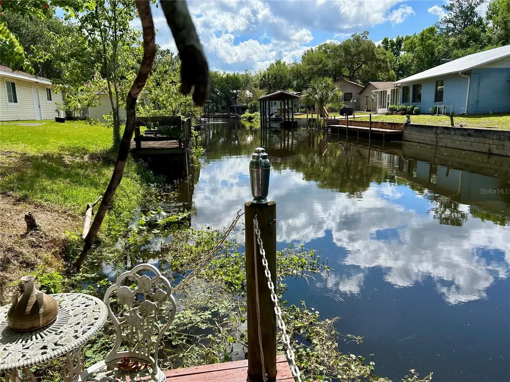 25646 Bass Road Astor FL 32102