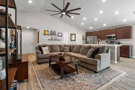 2008 Noble Drive Davenport FL 33837