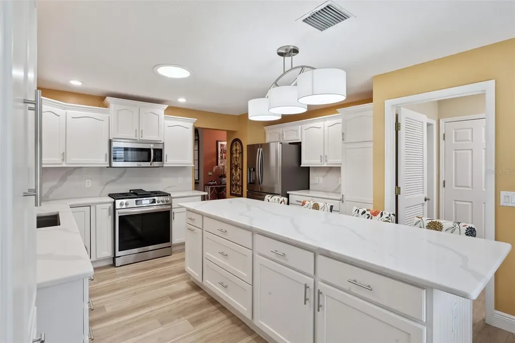 1877 Walden Way The Villages FL 32162