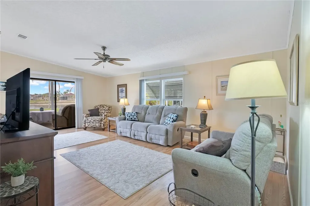 642 Polo Park East Boulevard Davenport FL 33897