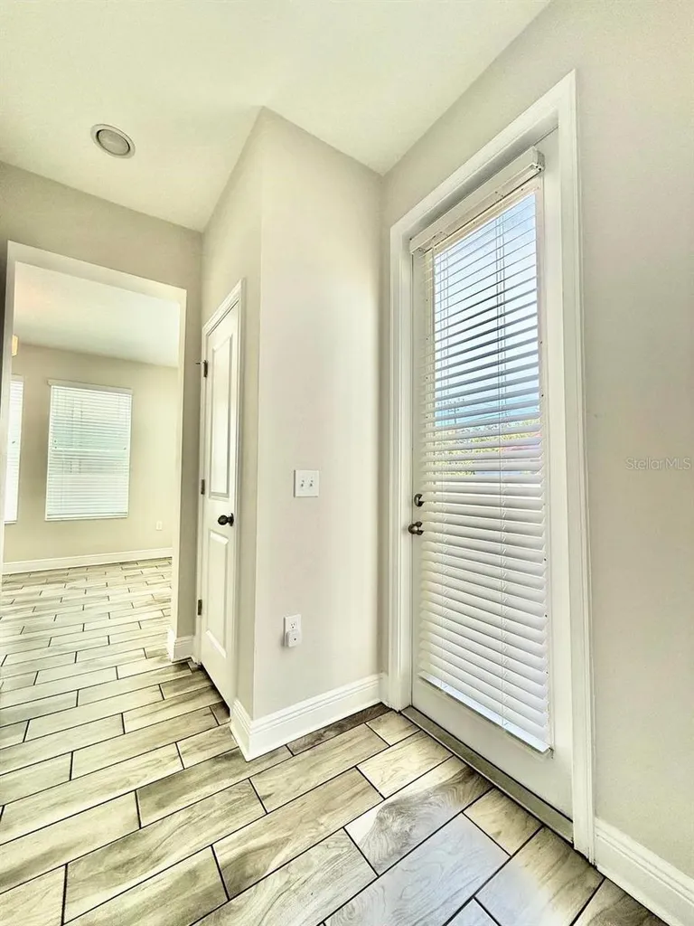 2951 W Cherry Street Tampa FL 33607