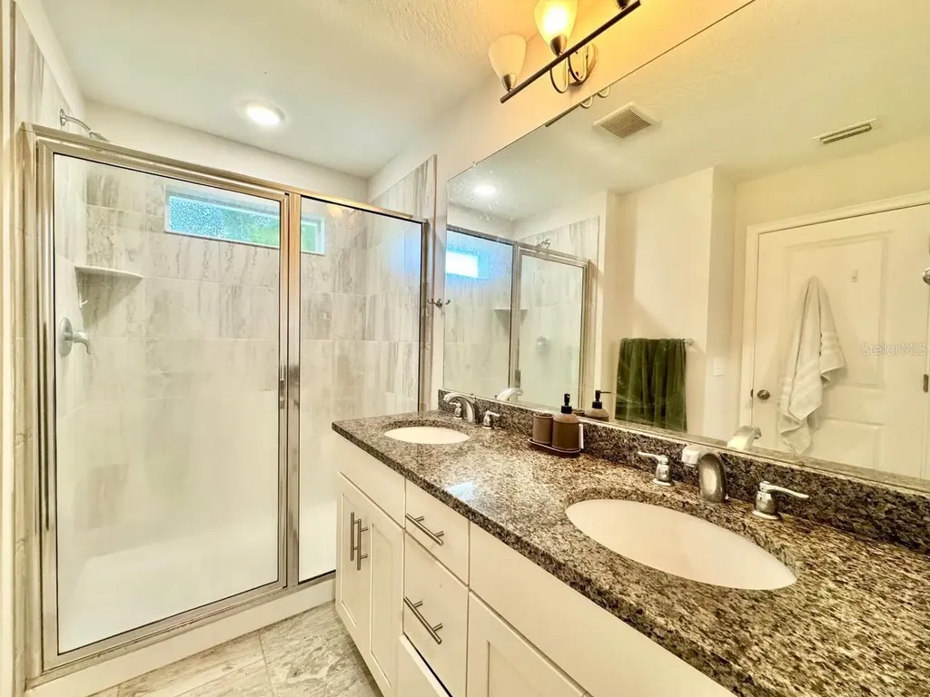 2951 W Cherry Street Tampa FL 33607