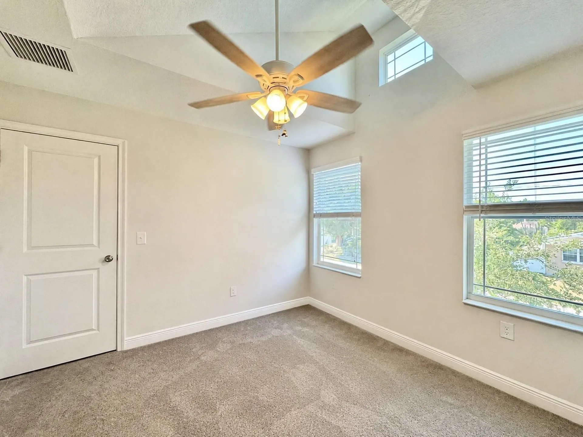 2951 W Cherry Street Tampa FL 33607