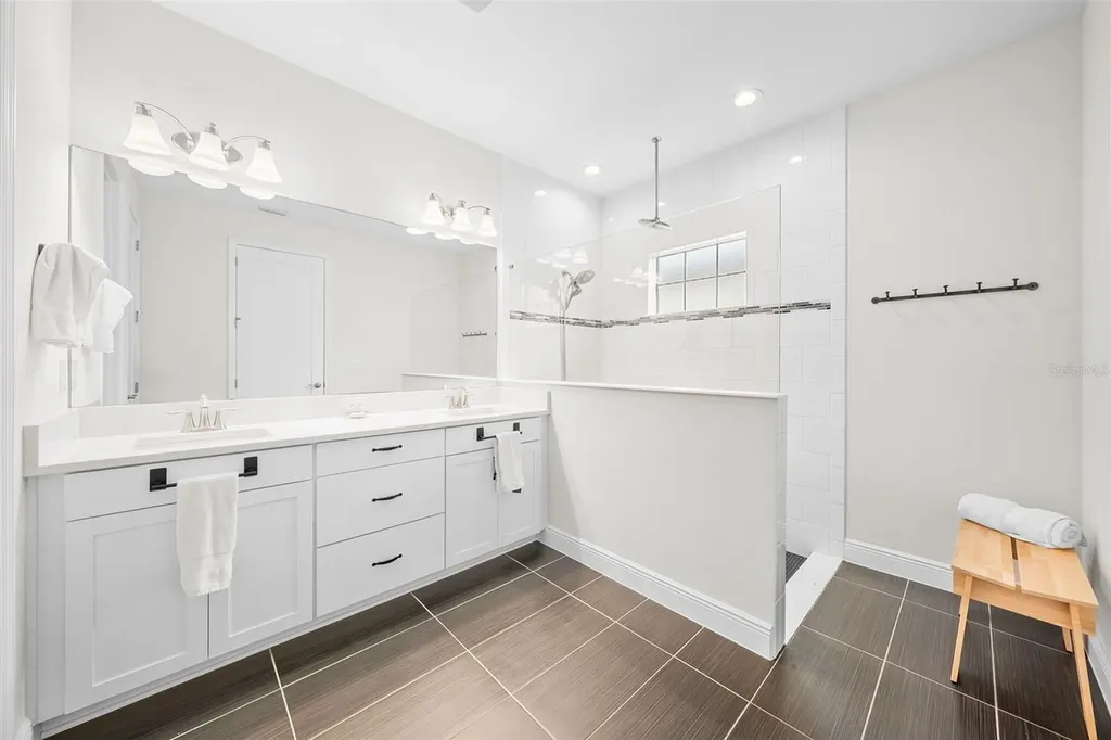 12630 Horseshoe Bend Drive Lithia FL 33547