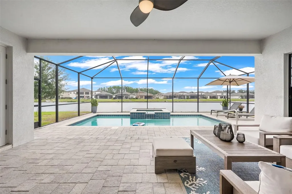 12630 Horseshoe Bend Drive Lithia FL 33547