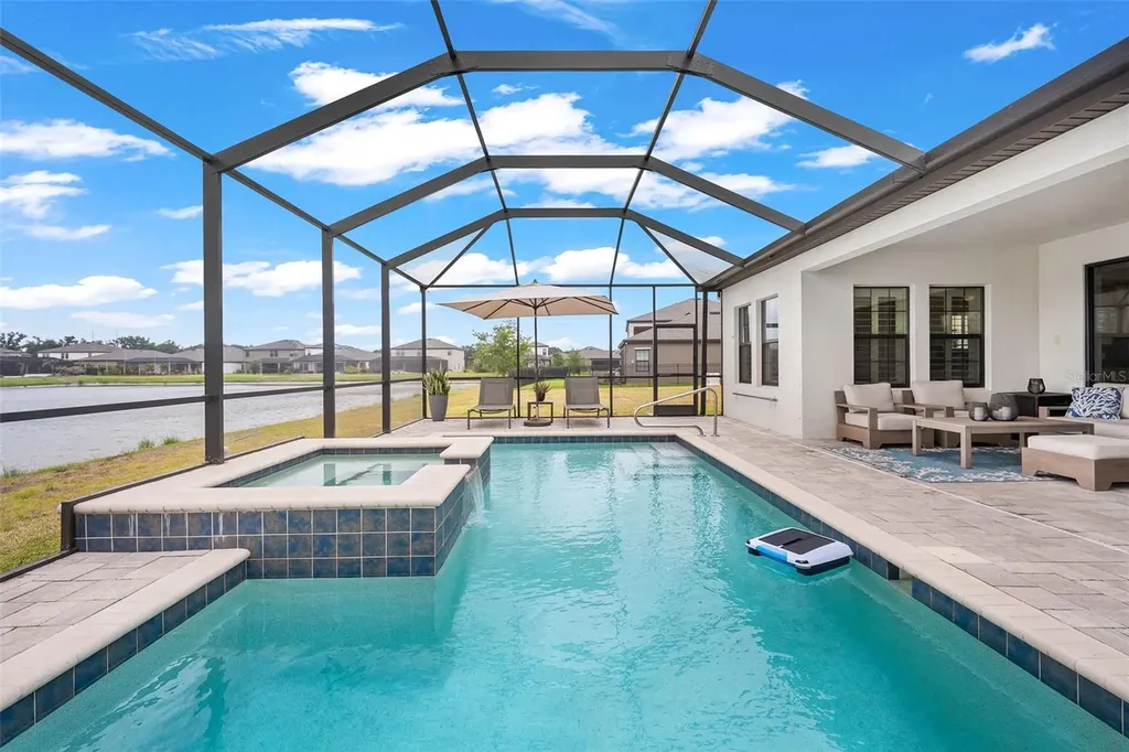 12630 Horseshoe Bend Drive Lithia FL 33547