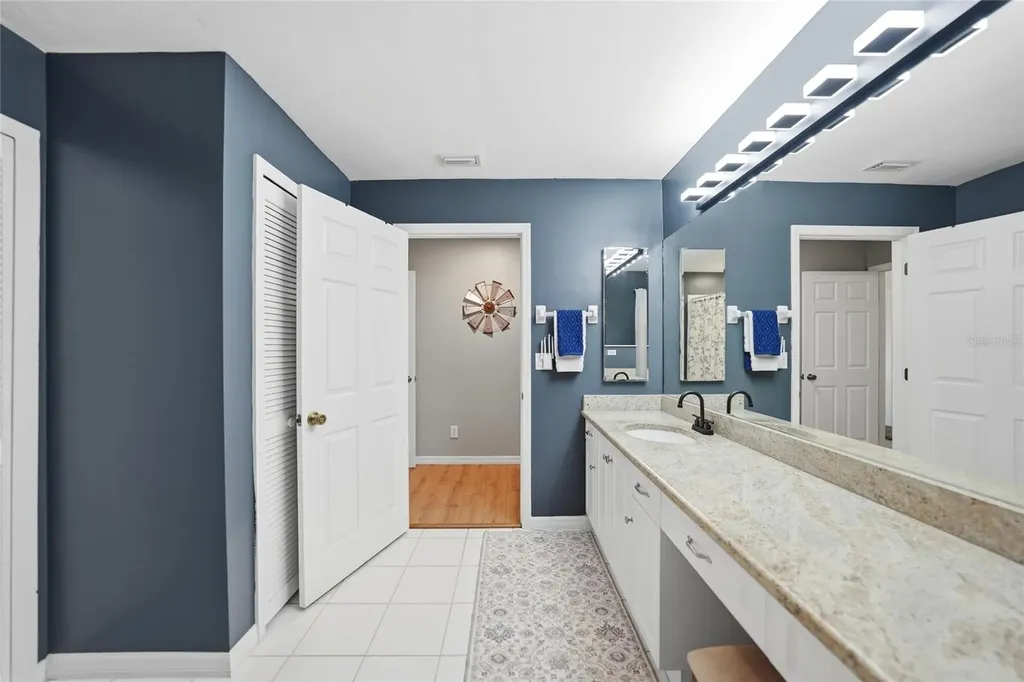515 Gleason Parkway Cape Coral FL 33914