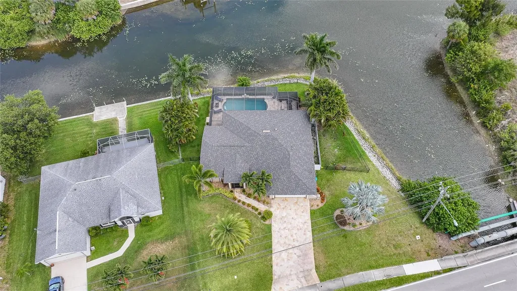 515 Gleason Parkway Cape Coral FL 33914