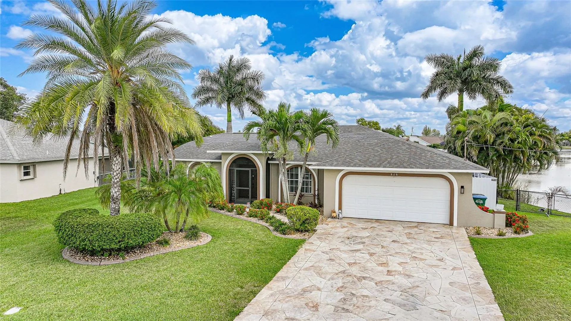 515 Gleason Parkway Cape Coral FL 33914
