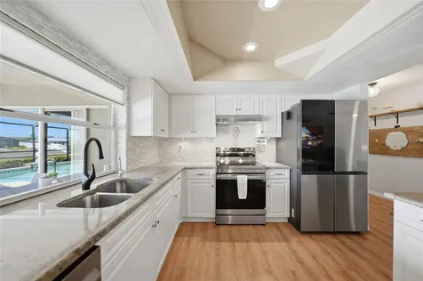 515 Gleason Parkway Cape Coral FL 33914