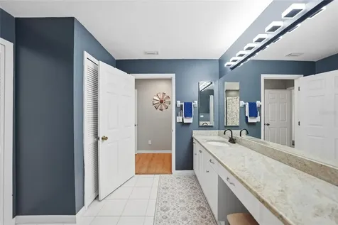 515 Gleason Parkway Cape Coral FL 33914