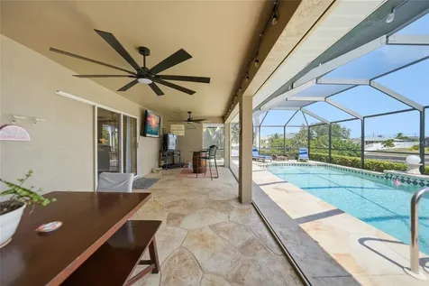 515 Gleason Parkway Cape Coral FL 33914