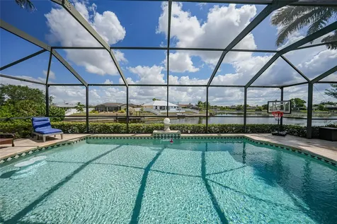 515 Gleason Parkway Cape Coral FL 33914