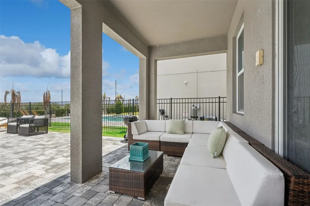 424 Southfield Street Kissimmee FL 34747