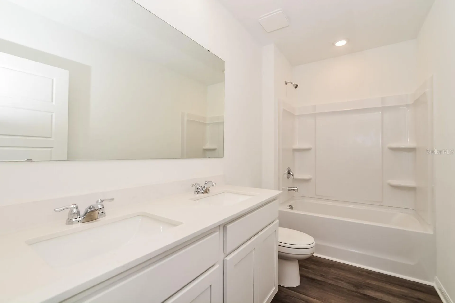 3443 Nettle Loop Tavares FL 32778