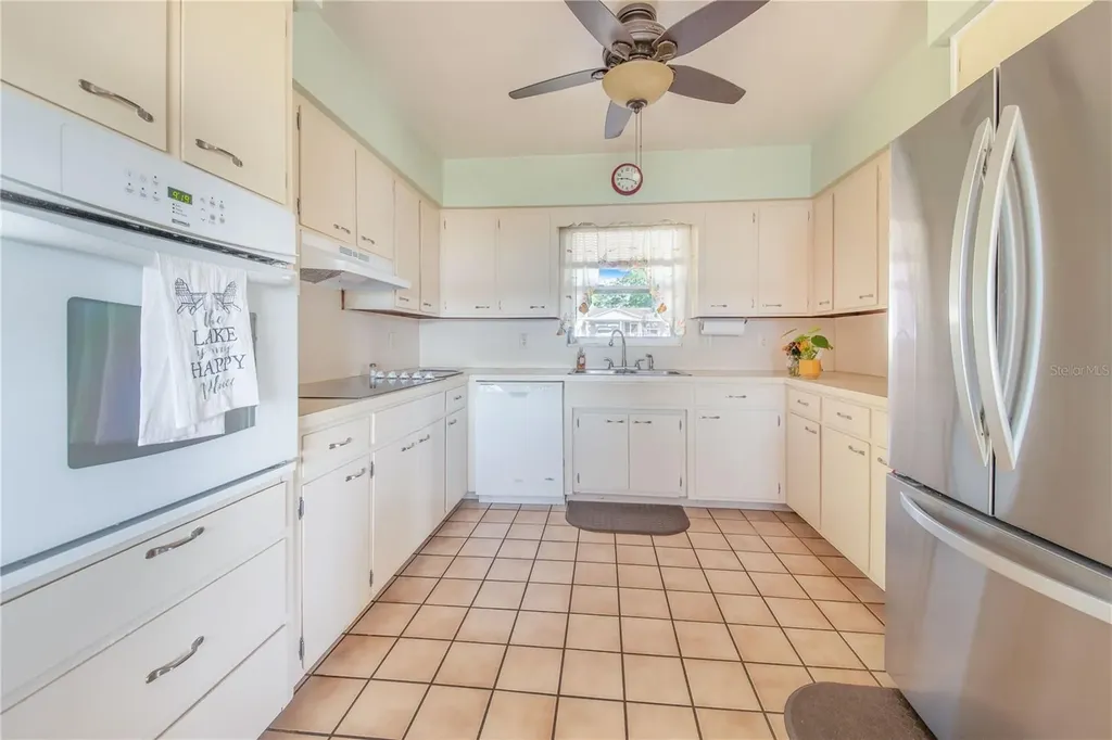 1212 W Lake Buckeye Drive Winter Haven FL 33881