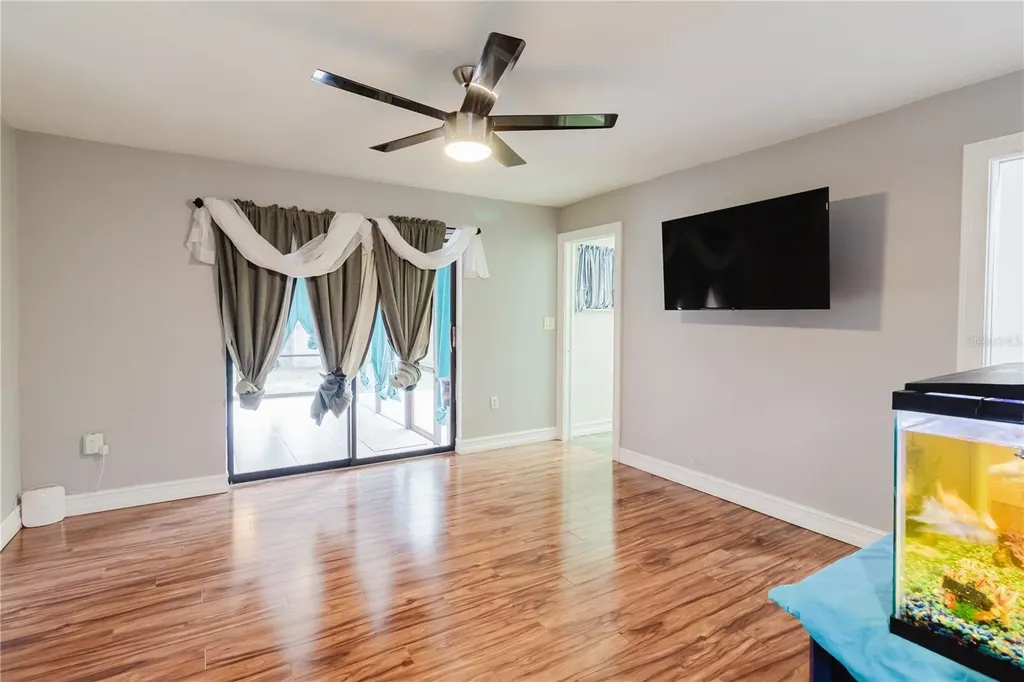 2276 Tamarron Terrace Palm Harbor FL 34683