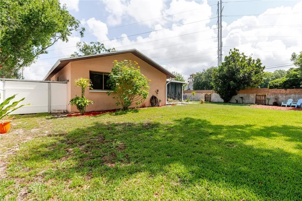 2276 Tamarron Terrace Palm Harbor FL 34683