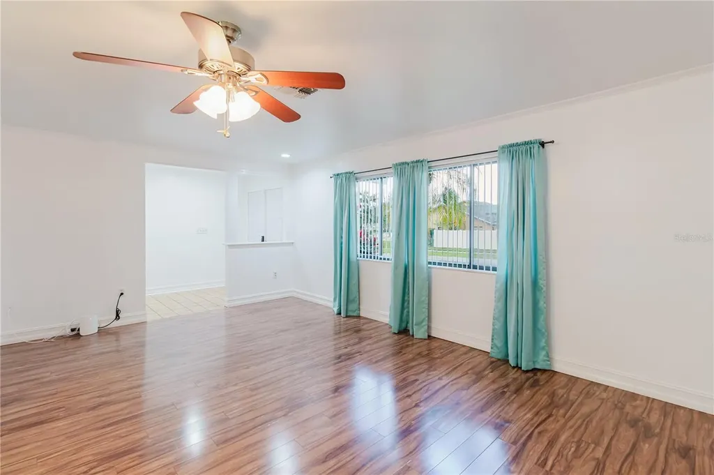 2276 Tamarron Terrace Palm Harbor FL 34683