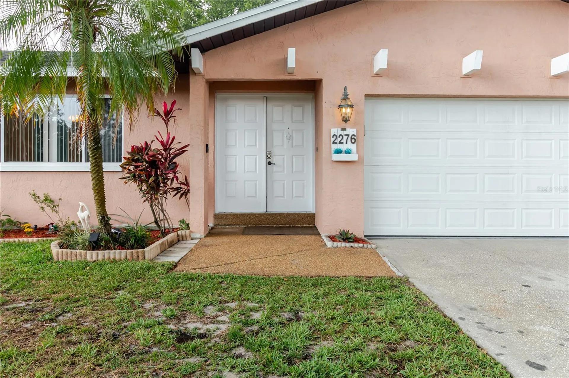 2276 Tamarron Terrace Palm Harbor FL 34683