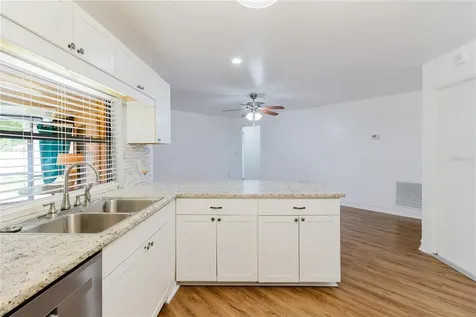 2276 Tamarron Terrace Palm Harbor FL 34683