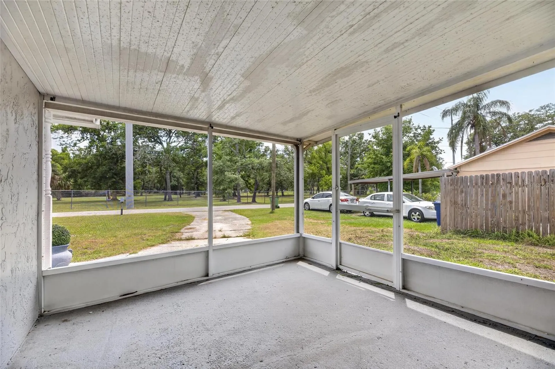 2222 E 99th Avenue Tampa FL 33612