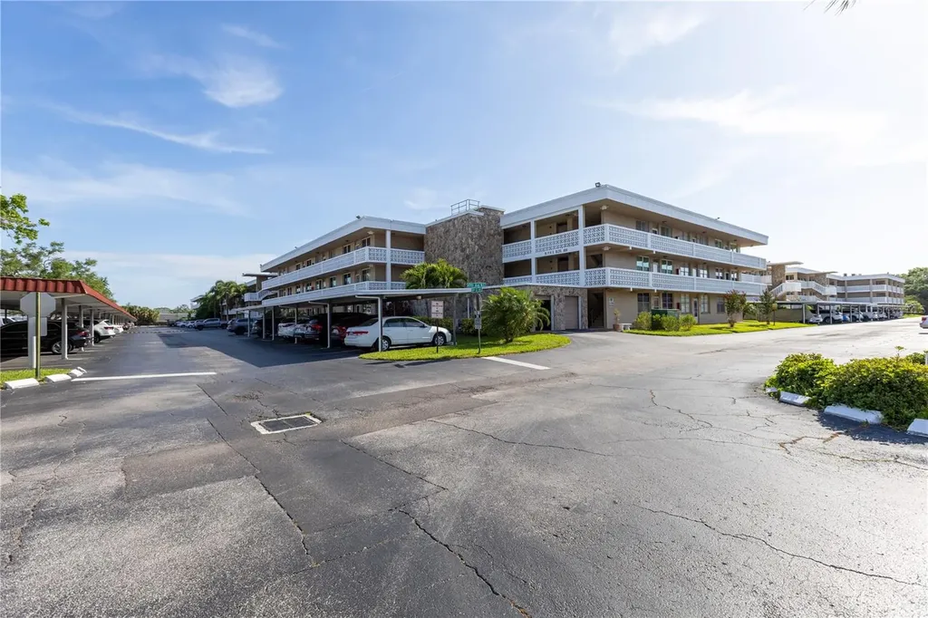 5080 Locust Street NE St Petersburg FL 33703