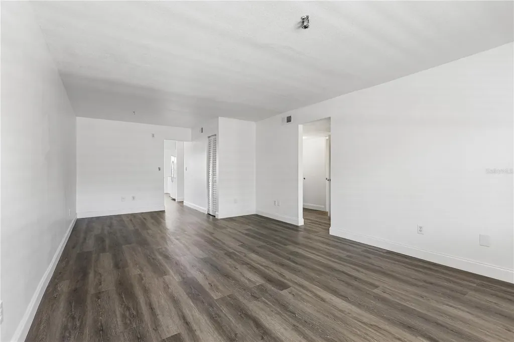 5080 Locust Street NE St Petersburg FL 33703