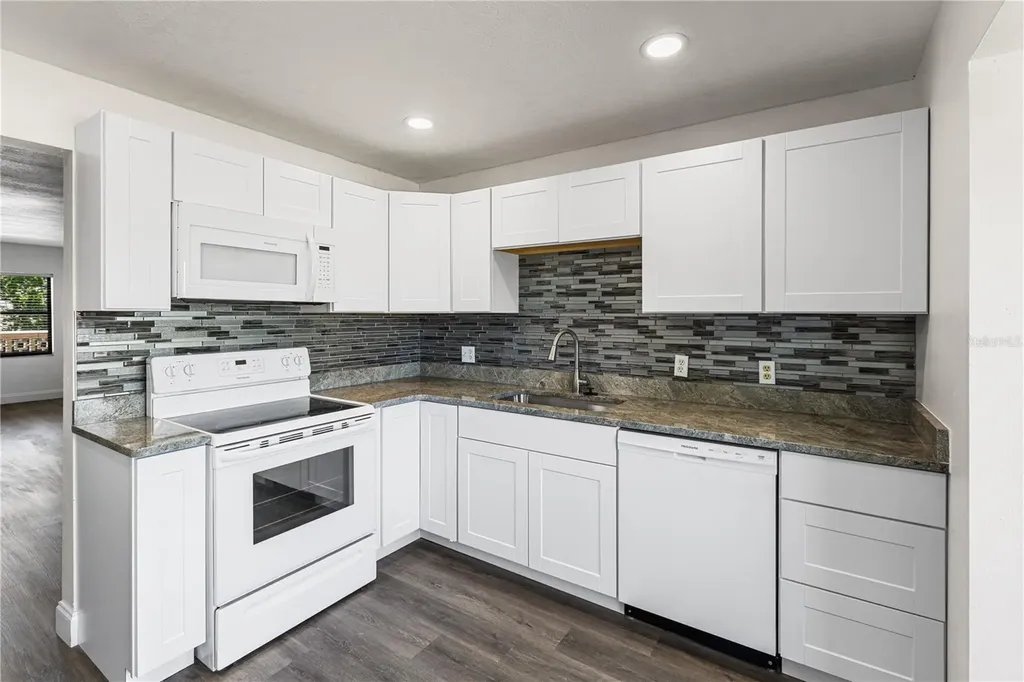 5080 Locust Street NE St Petersburg FL 33703