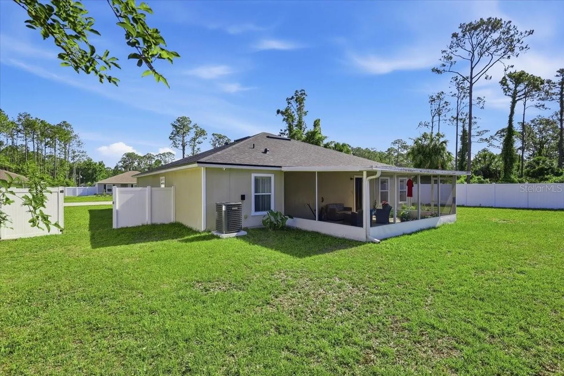12 Llestone Path Palm Coast FL 32164